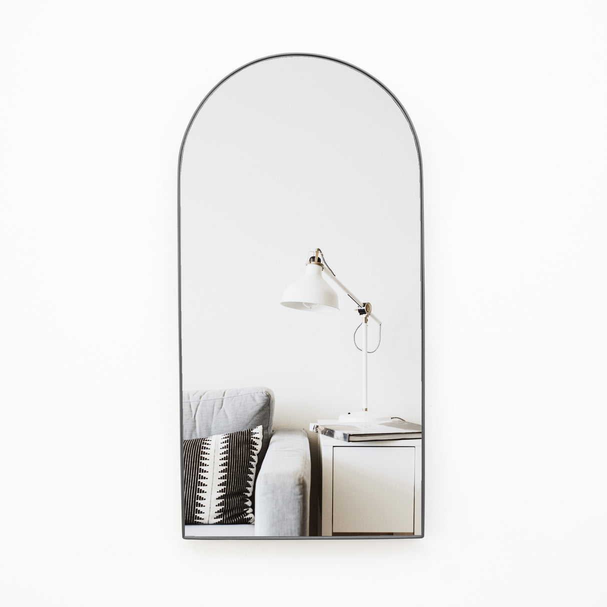 Espejo de Pared Ibiza Plata 50x100cm Arco Superior con Marco Metalico - ESPEJOS DE PARED | Bylmo