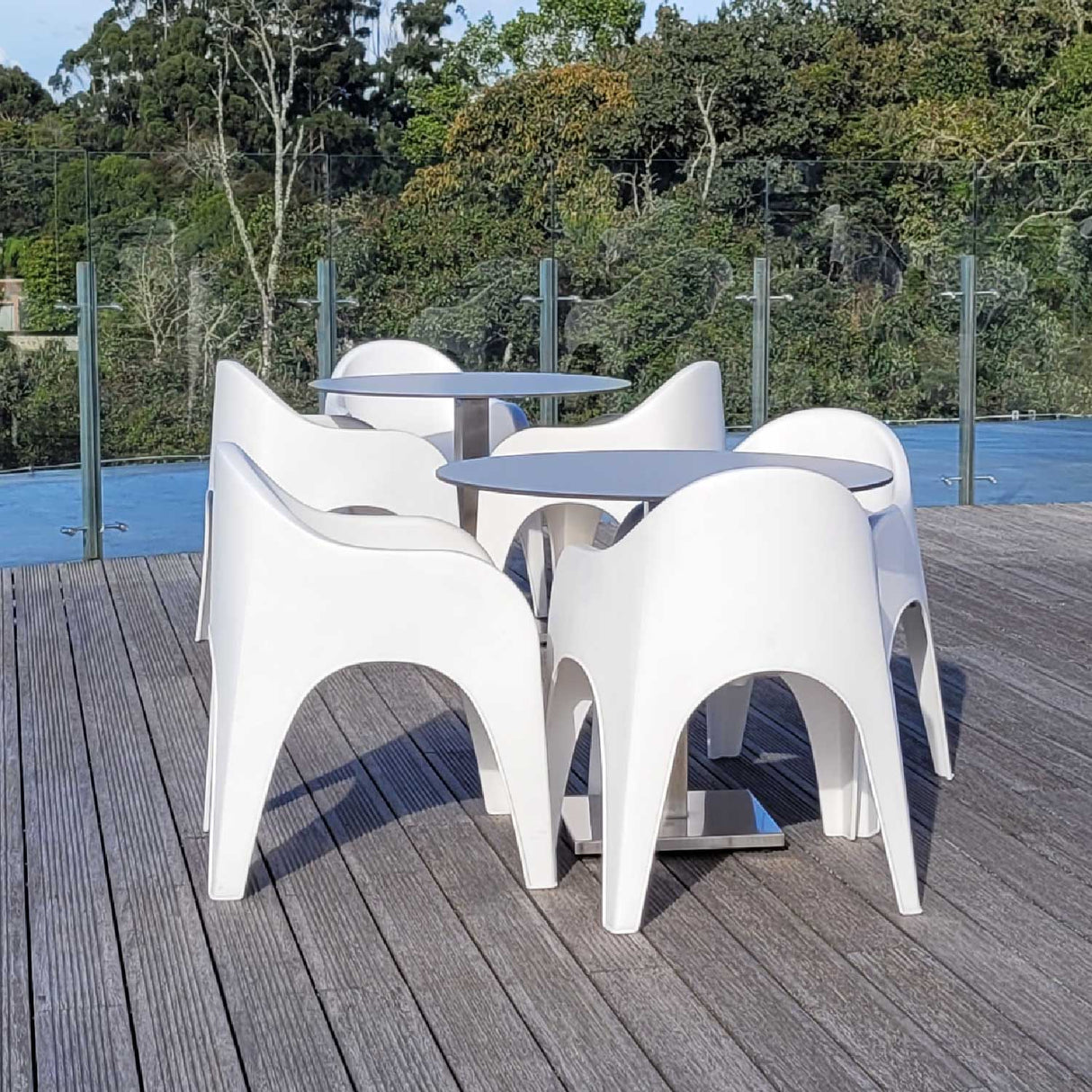 Silla Multipropósito Juga Blanca 65x80cm Moderna y Apilable - Sillas y Butacos | Bylmo