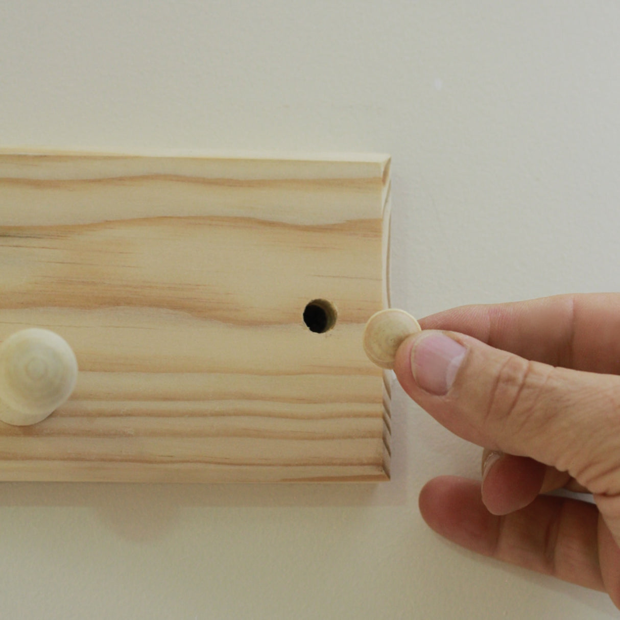 Perchero Rectangular Personalizado Madera Natural Rústico 75 x 11 cm - Repisas y Percheros | Bylmo