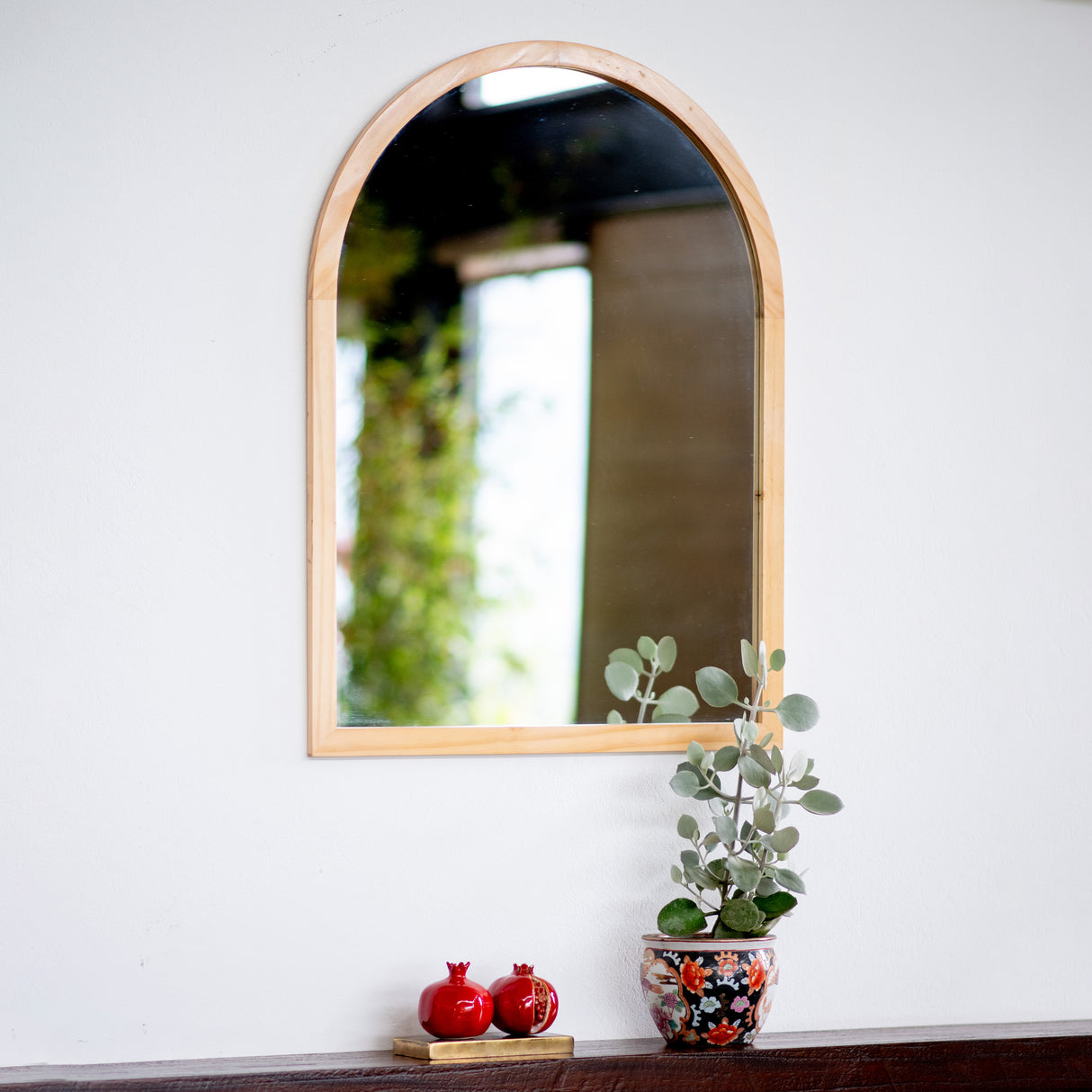 Espejo Visee Arco Superior 60x80cm con Marco en Madera Clara Natural - Espejos Decorativos | Bylmo