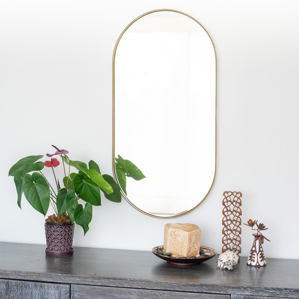 Espejo Lyon Ovalado Dorado 40x80cm con Marco Metálico - Espejos Decorativos | Bylmo