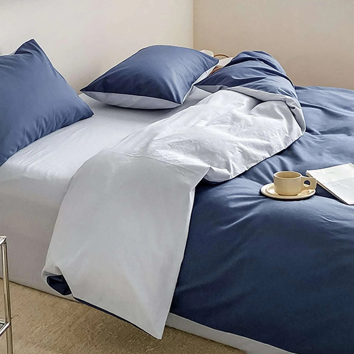 Duvet Lilis Azul Gris Claro Para Cama Semidoble 120x190cm - Tendidos y Cubrelechos | Bylmo