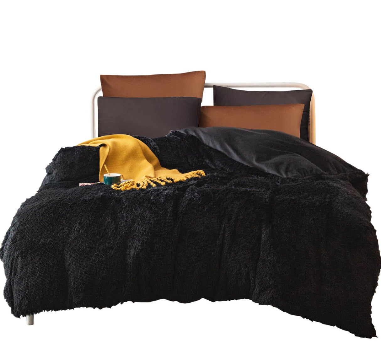 Edredón Fabre Negro Crema Para Cama King 200x190cm - Tendidos y Cubrelechos | Bylmo