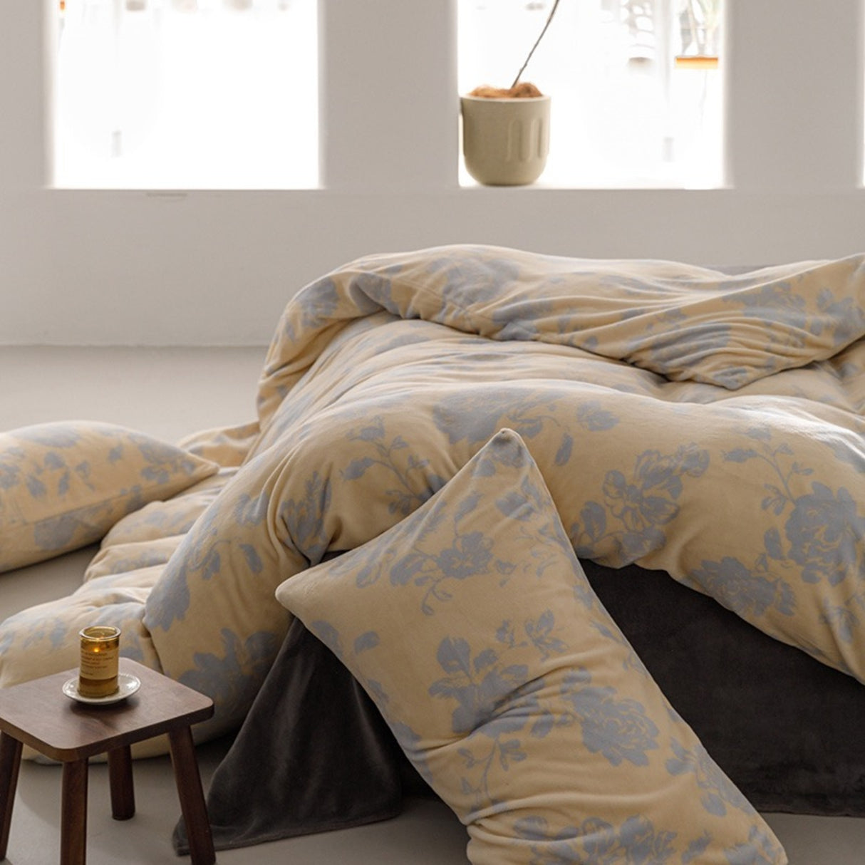 Duvet DIFloral Beige Para Cama Queen 160x190cm Sin Acolchado - Tendidos y Cubrelechos | Bylmo