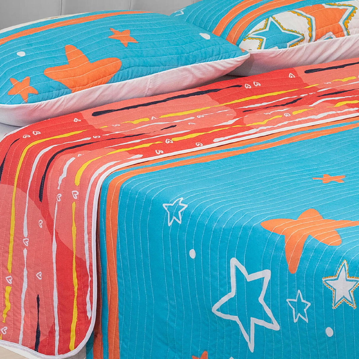 Cubrelecho Español Ambete Salmón de Corazones Para Cama Doble 140 X 190 Cm - Tendidos y Cubrelechos | Bylmo