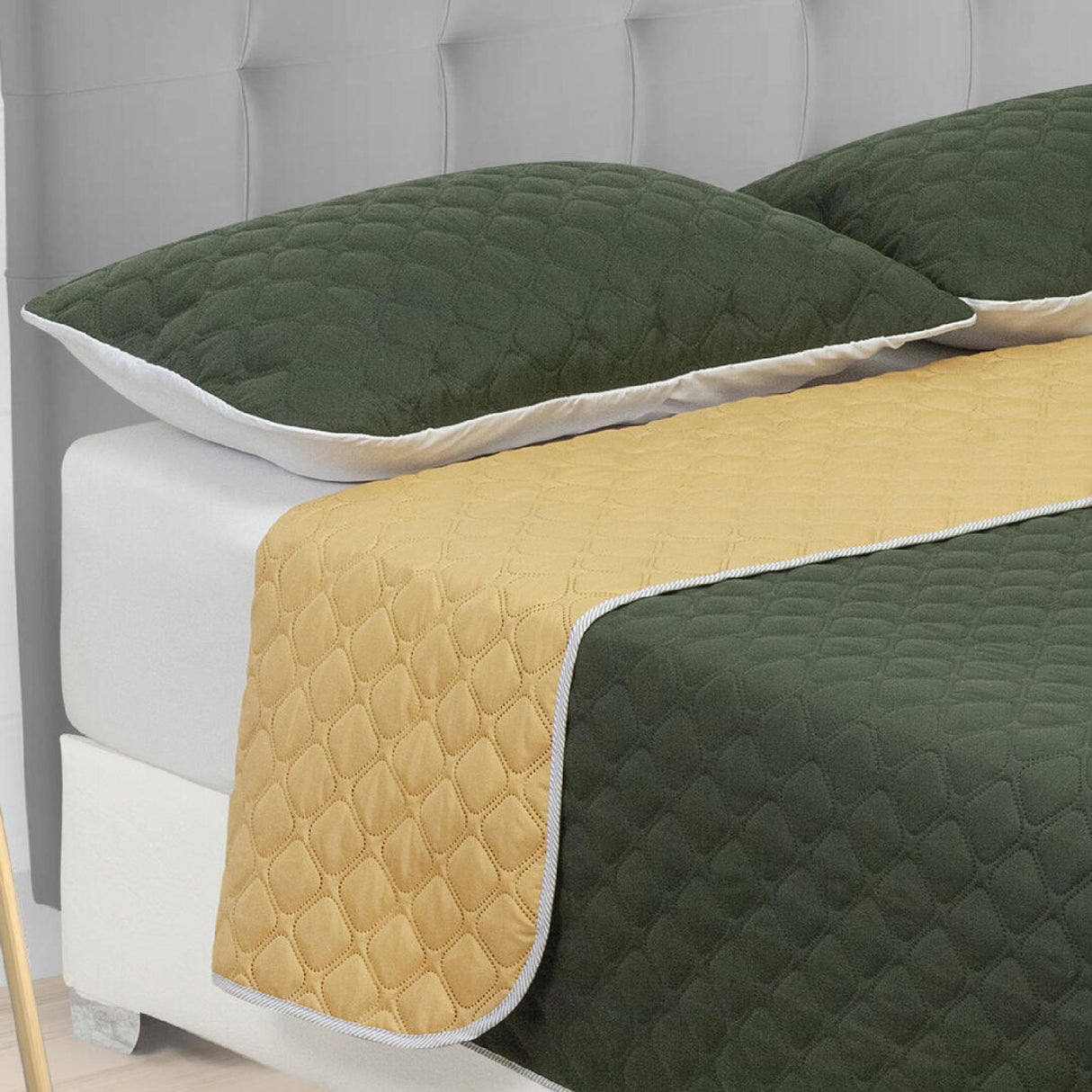 Cubrelecho Doble Faz Convex Verde Militar y Amarillo Para Cama King 200 X 200 Cm Fondo Entero - Tendidos y Cubrelechos | Bylmo