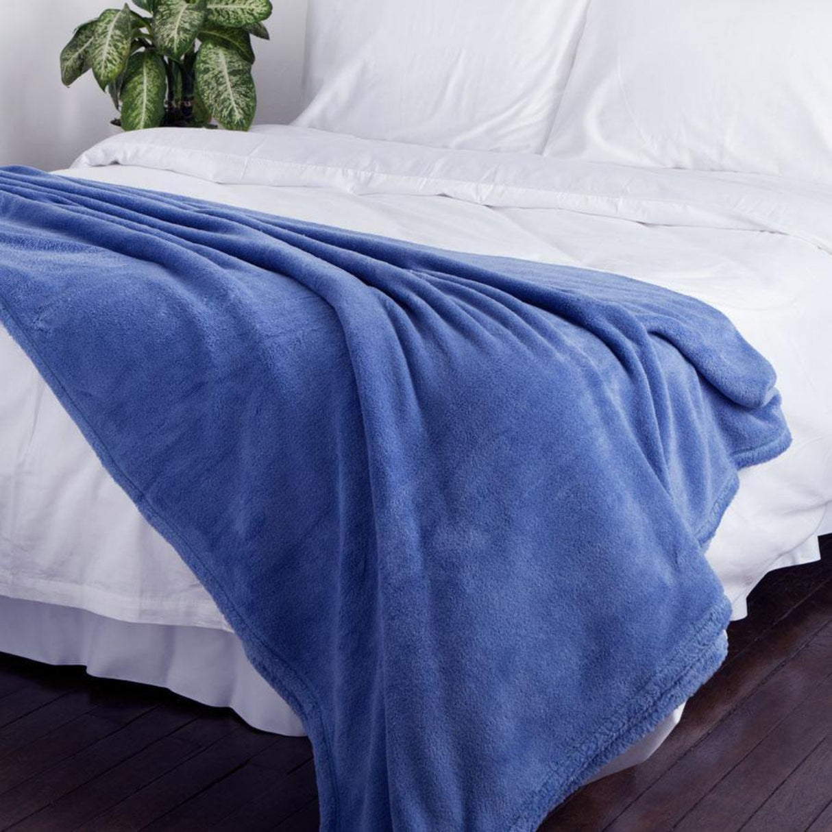 Cobija Térmica Flannel Fleece Azul 115x160cm Fondo Entero Ultrasuave - COBIJAS Y MANTAS | Bylmo