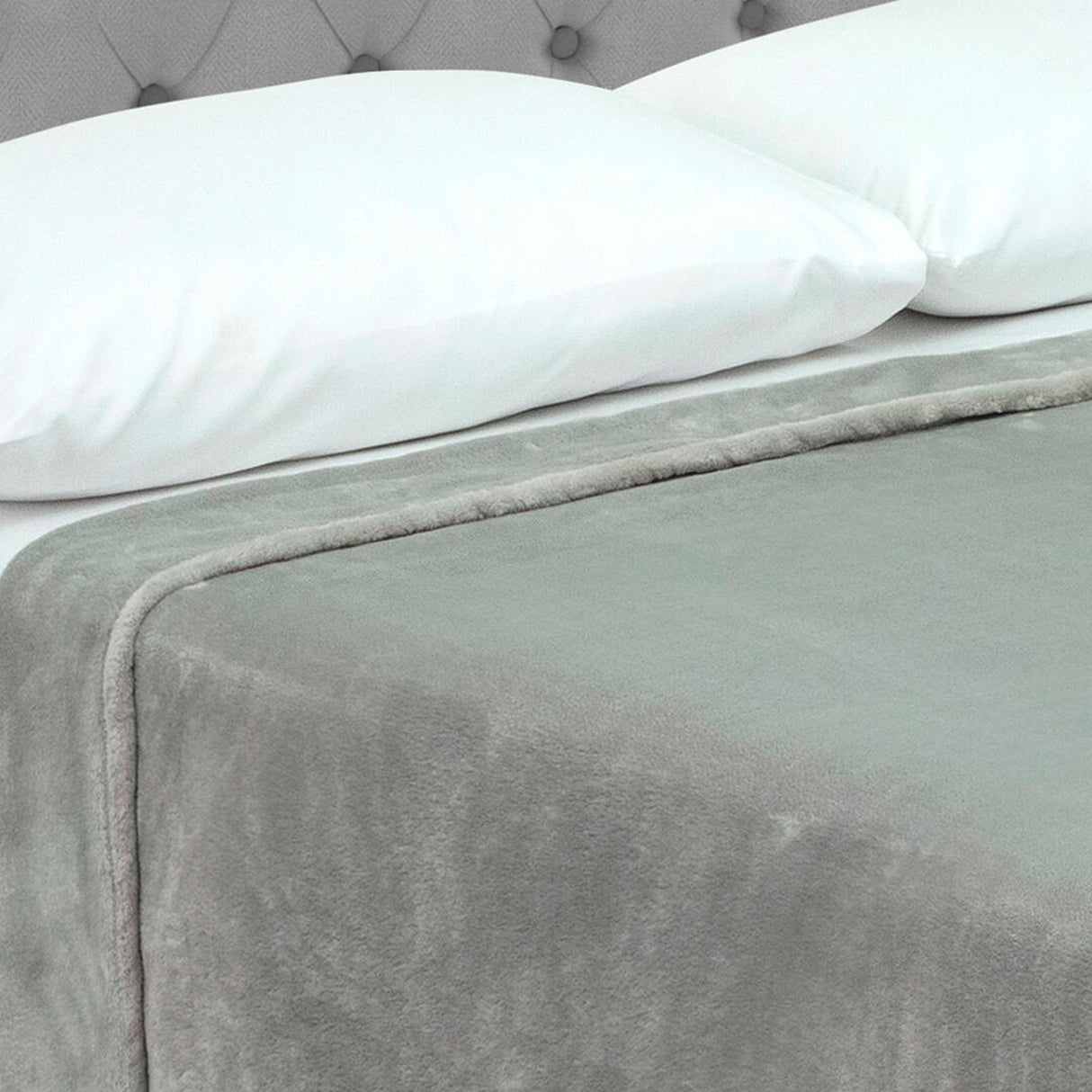 Cobija Piel de Durazno Gris Claro 180x200cm Fondo Entero Extrasuave - COBIJAS Y MANTAS | Bylmo
