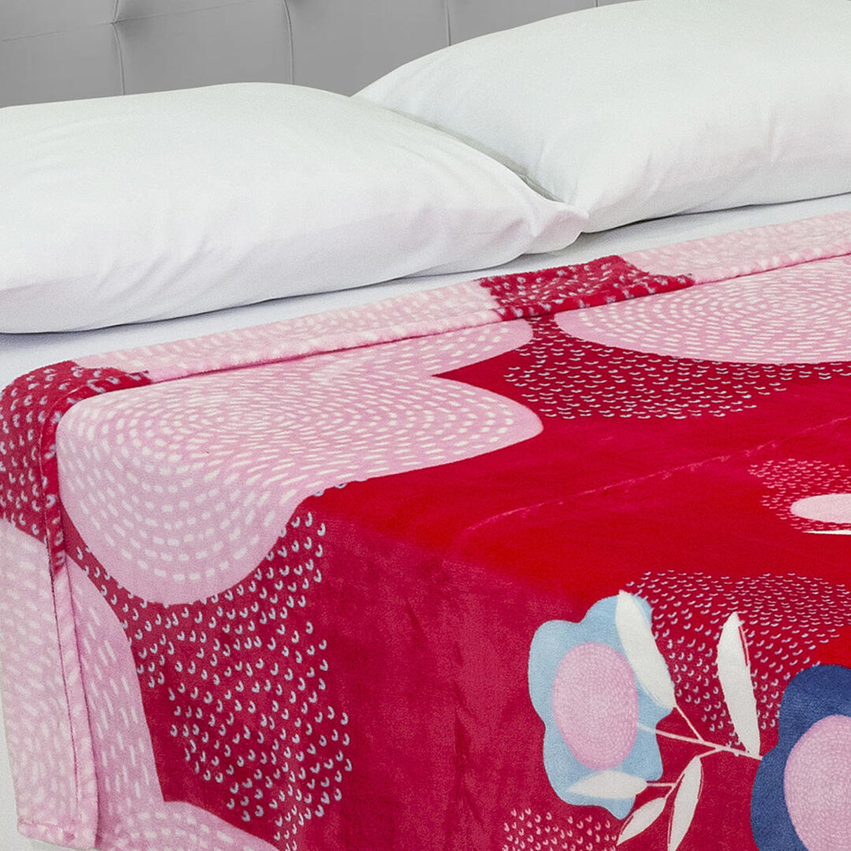 Cobija Piel de Durazno Fucsia 180x200cm Circulos Y Flores Extrasuave - COBIJAS Y MANTAS | Bylmo