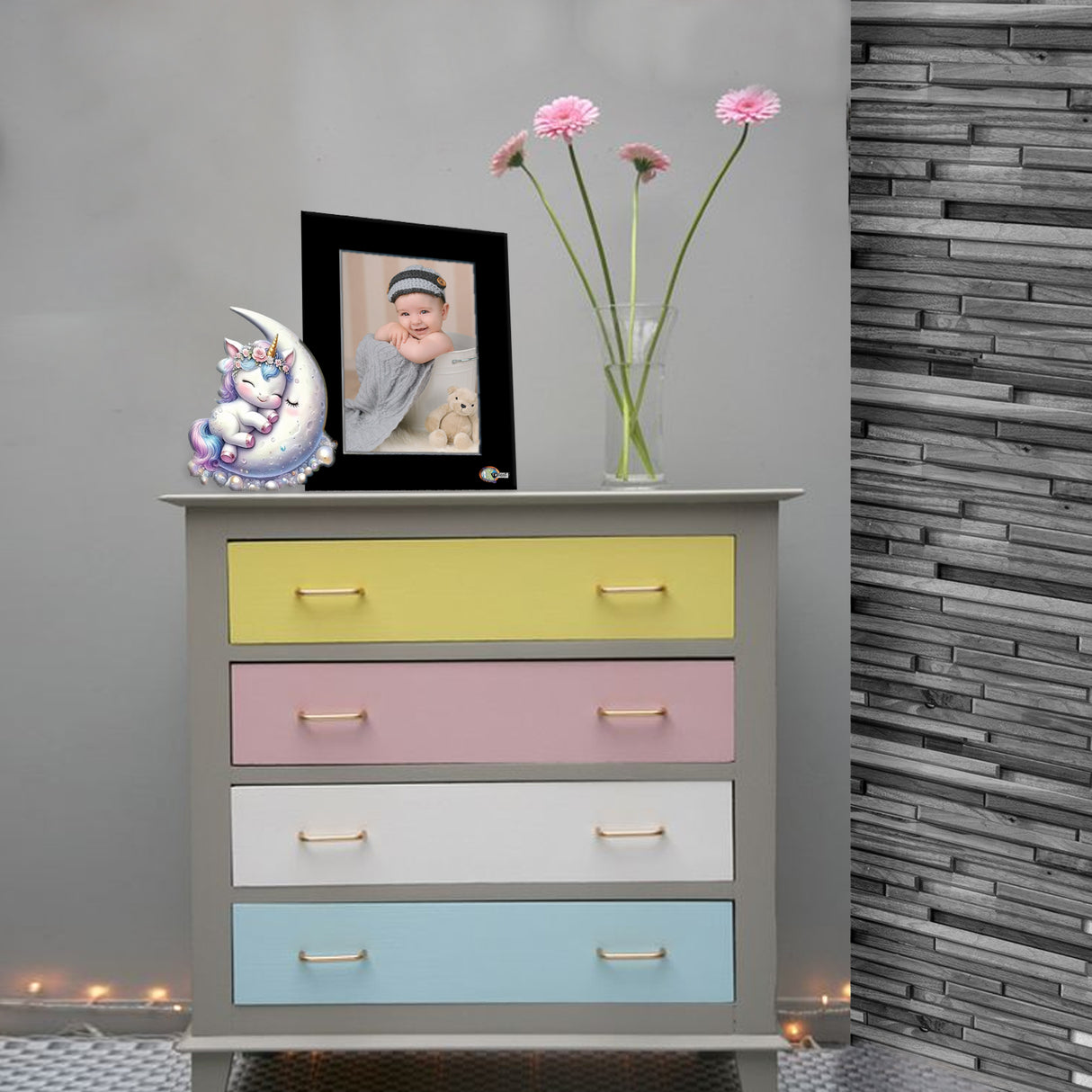 Portarretrato Kids Negro 21.5x19.5cm sin Marco y con Vidrio Protector - PORTARRETRATOS | Bylmo