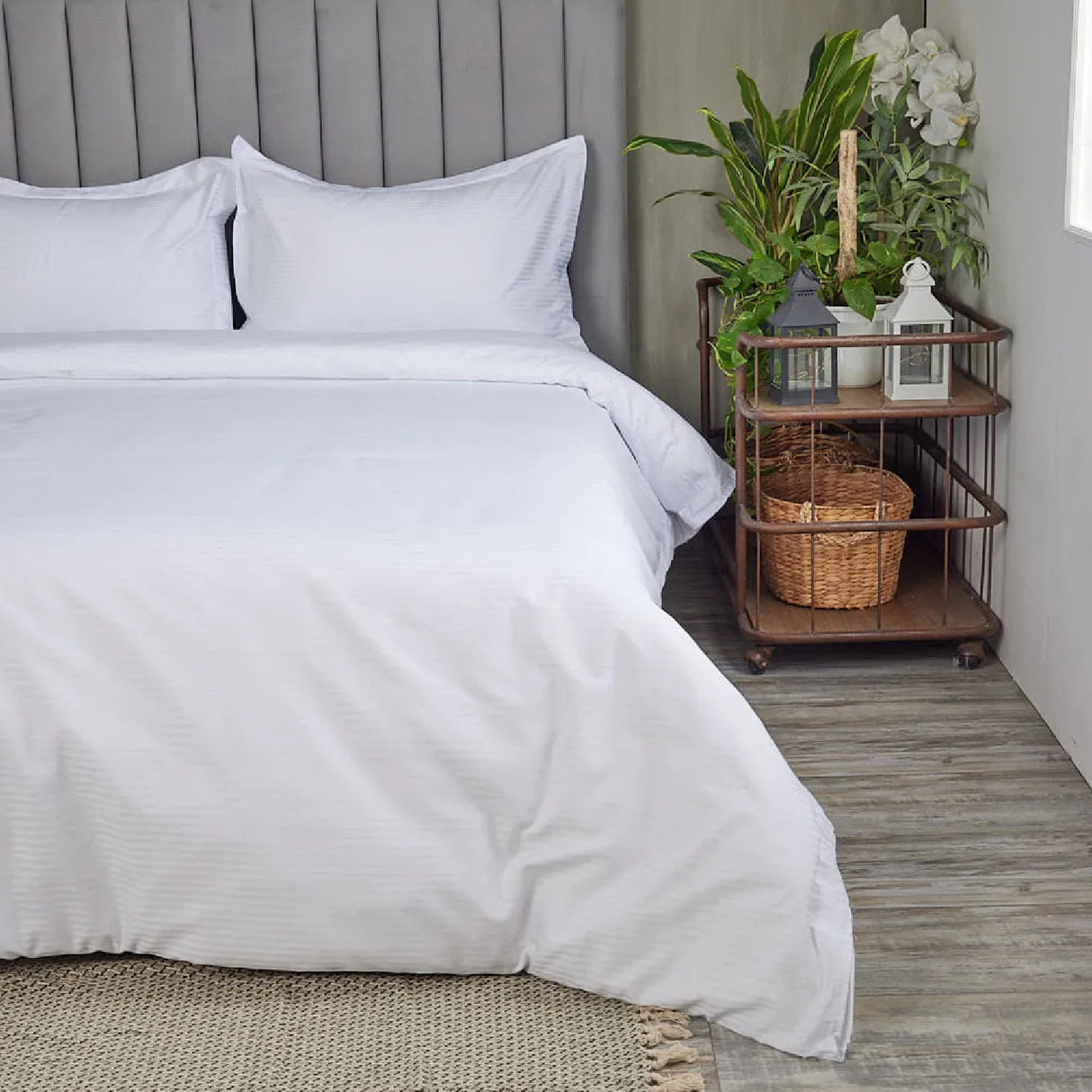 Funda de Duvet Acolchado Conttont Blanco 200x240cm Doble Faz para Cama Semidoble - TENDIDOS Y CUBRELECHOS | Bylmo