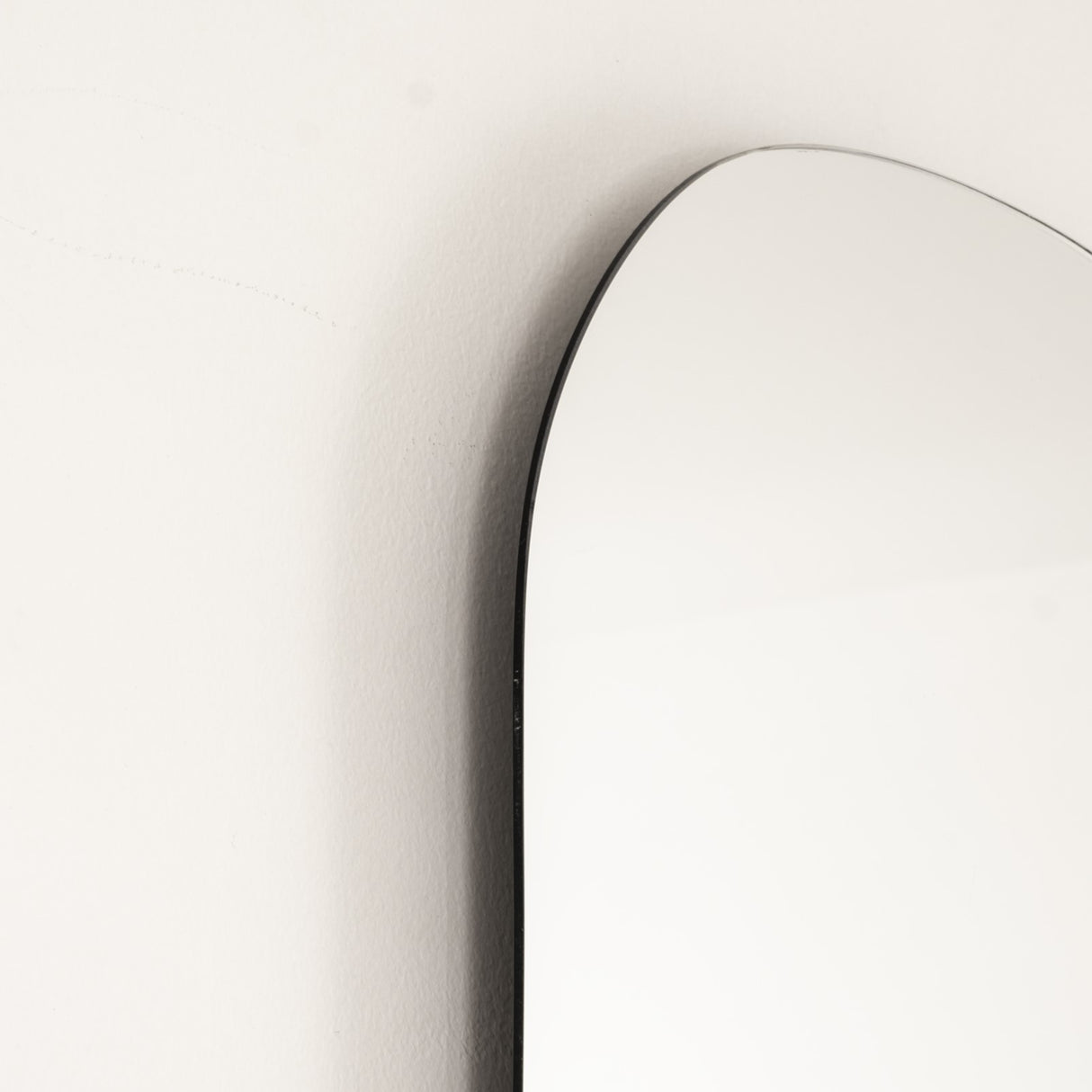 Espejo de Baño Arco Superior Atenas 50x100cm Flotado Sin Marco y con Iluminación LED - ESPEJOS DE BANHO | Bylmo