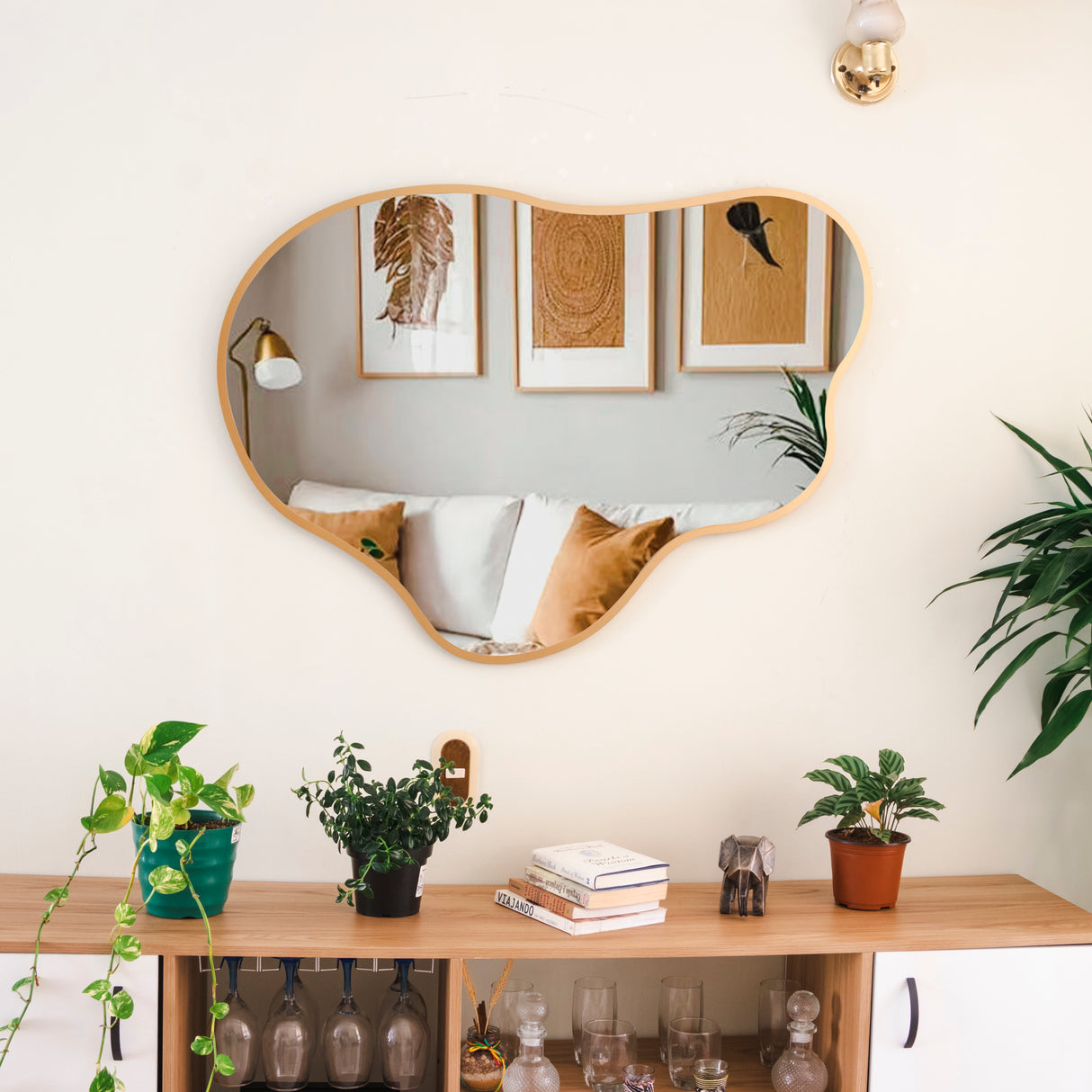 Espejo de Pared Asimetrico Santorini Dorado 80x110cm con Marco En Madera - ESPEJOS DE PARED | Bylmo