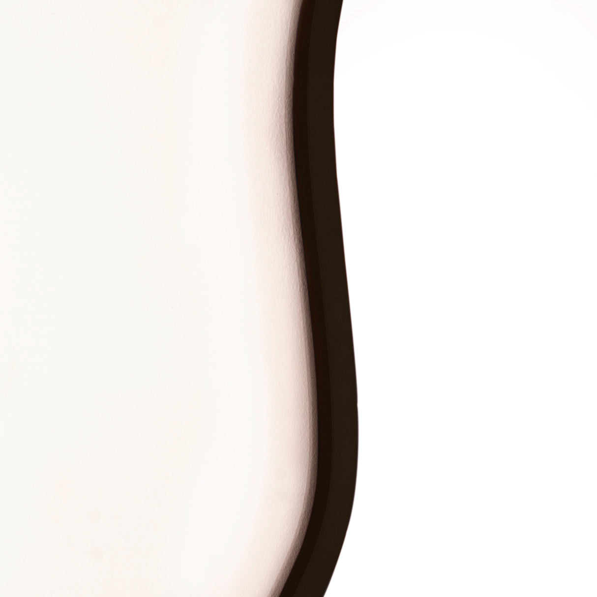 Espejo de Pared Asimetrico Florencia Negro 80x120cm con Marco En Madera - ESPEJOS DE PARED | Bylmo