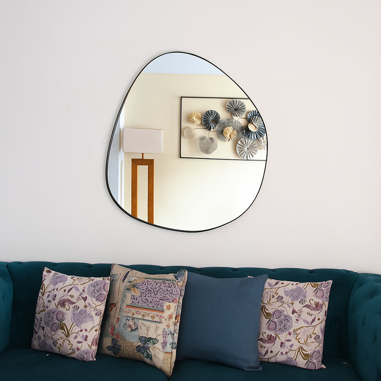 Espejo de Pared Asimetrico Bora Bora Negro 80x90cm con Marco Metalico - ESPEJOS DE PARED | Bylmo