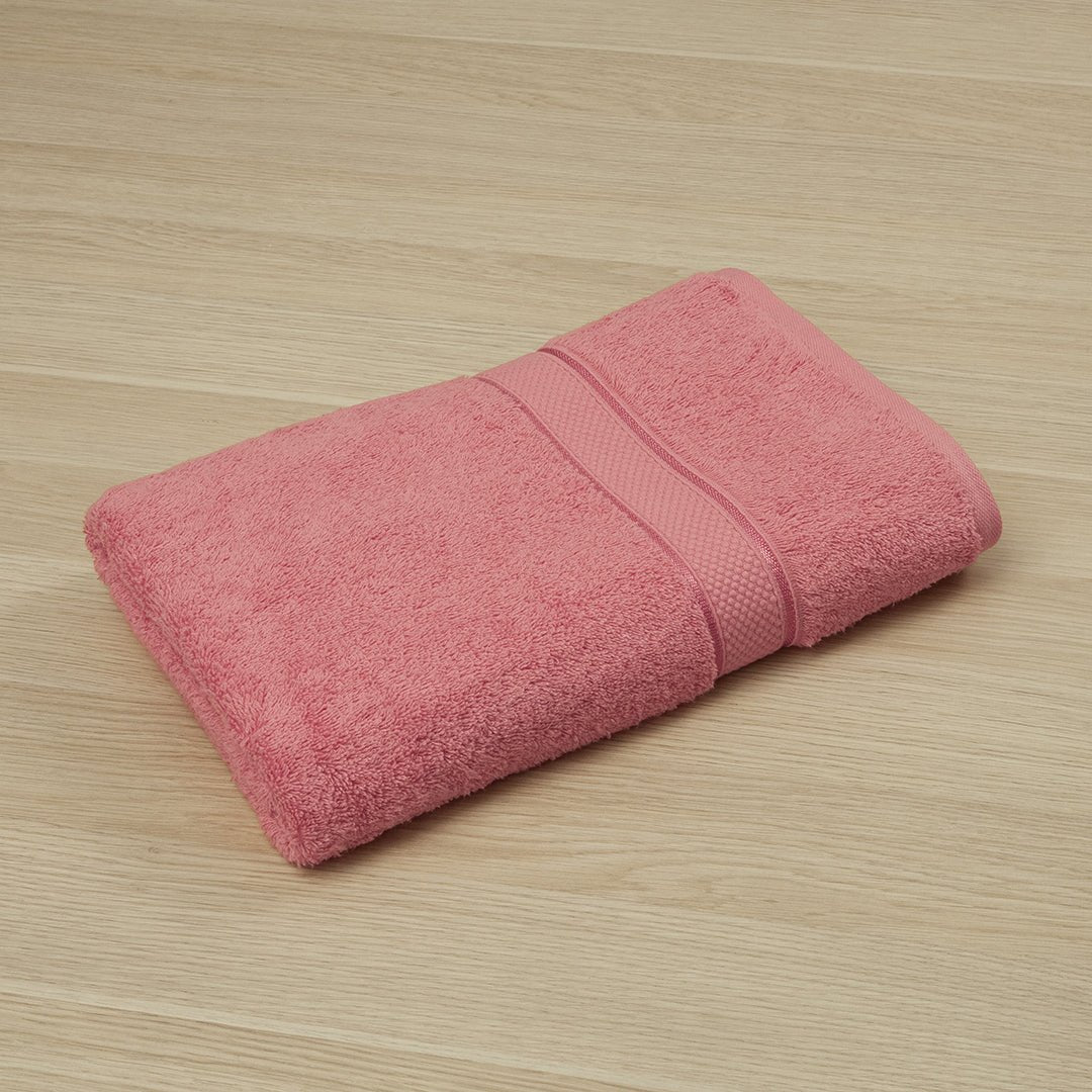 Toalla de Cuerpo Premium Rosado 70x140cm Fondo Entero - TOALLAS | Bylmo