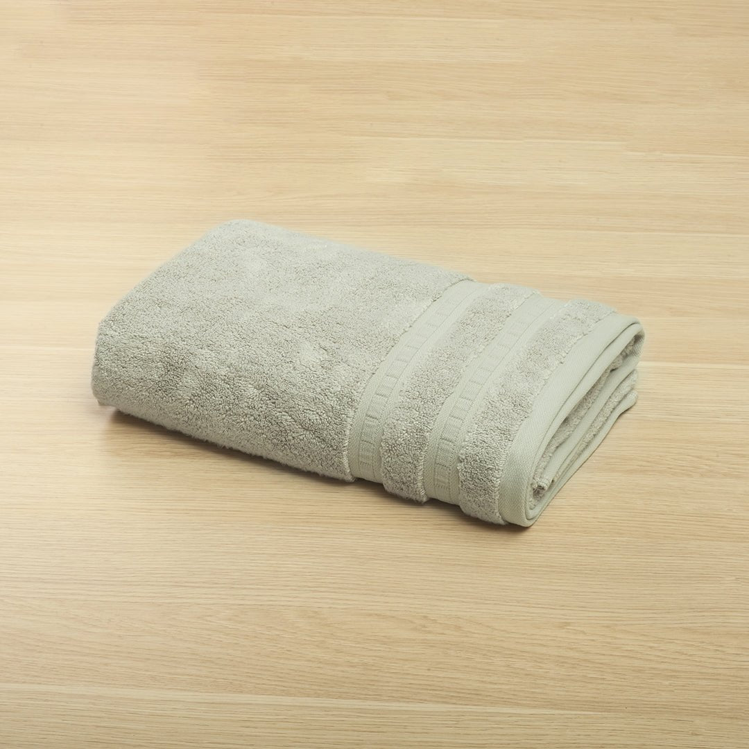 Toalla de Cuerpo Bamboo Gris 70x140cm Fondo Entero - TOALLAS | Bylmo