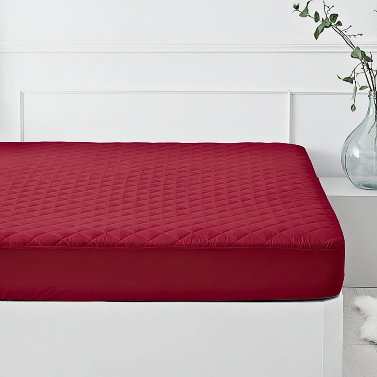 Protector de Colchón Vinotinto Semidoble 120 X 190 Cm Antifluido - PROTECTORES DE COLCHON | Bylmo