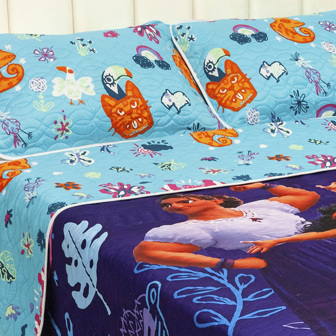 Cubrelecho Azul Oscuro y Azul para Cama Doble 140 X 190 Cm de Encanto - TENDIDOS Y CUBRELECHOS | Bylmo