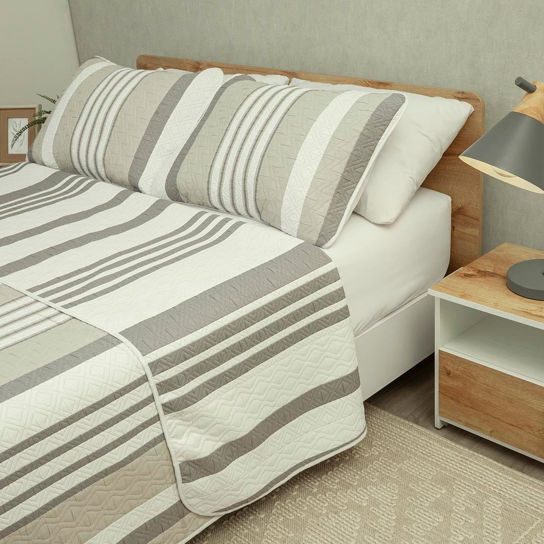 Cubrelecho Doble Faz Trama Gris y Beige para Cama Doble 140 X 190 Cm Prensado de Lineas - TENDIDOS Y CUBRELECHOS | Bylmo