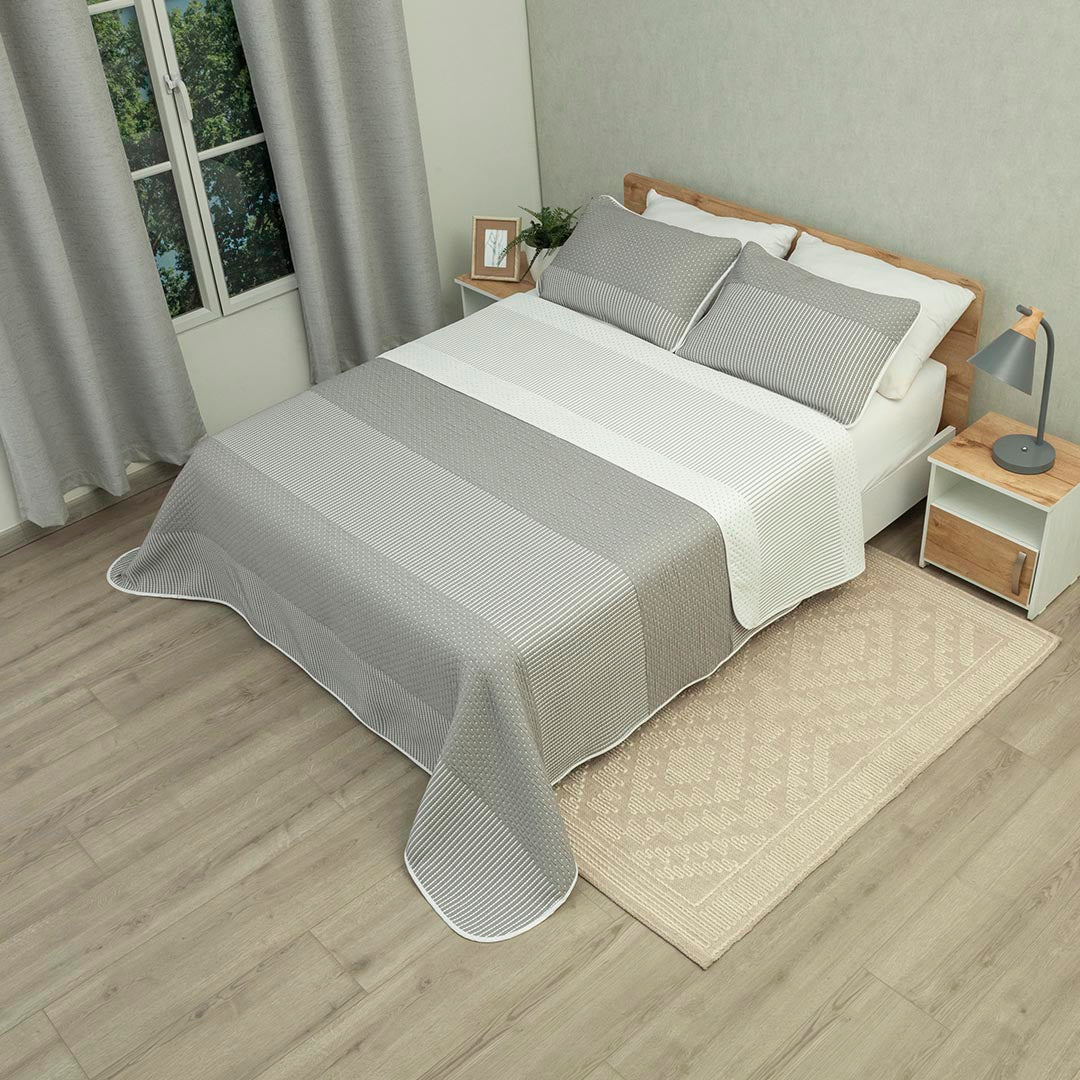Cubrelecho Doble Faz Trama Arena Gris y Blanco para Cama King 200 X 200 Cm Prensado Fondo Entero - TENDIDOS Y CUBRELECHOS | Bylmo