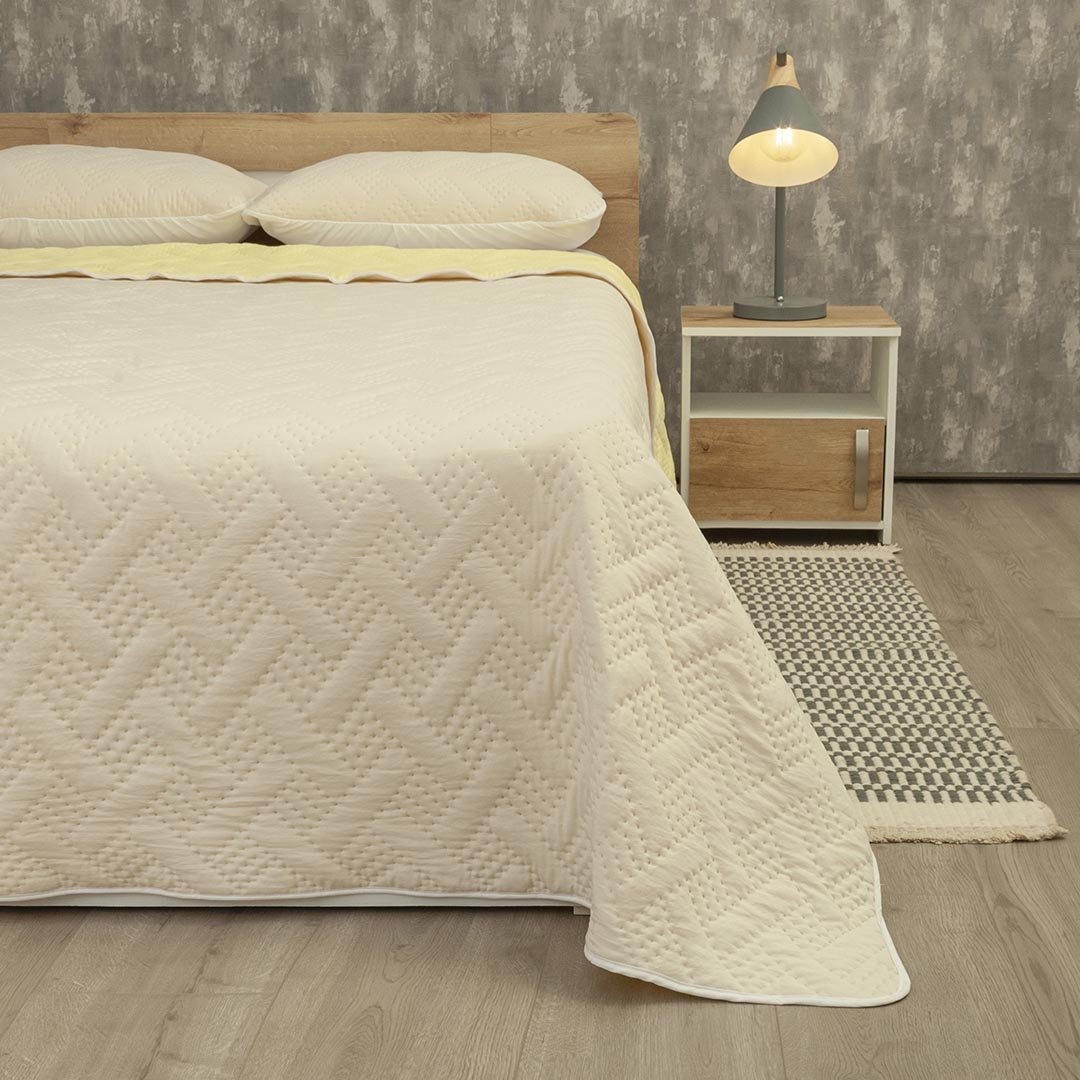 Cubrelecho Termosellado Cotton Sense Amarillo para Cama Queen 160 X 190 Cm Fondo Entero - TENDIDOS Y CUBRELECHOS | Bylmo