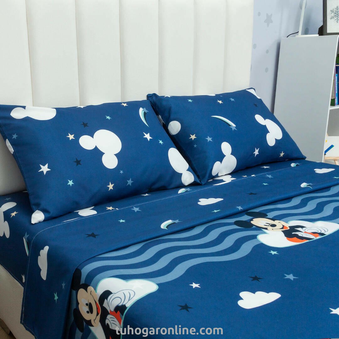 Juego de Sábanas Infantil Disney Plus Azul Oscuro y Azul para Cama Semidoble 120 X 190 Cm 180 Hilos de Mickey - SABANAS | Bylmo