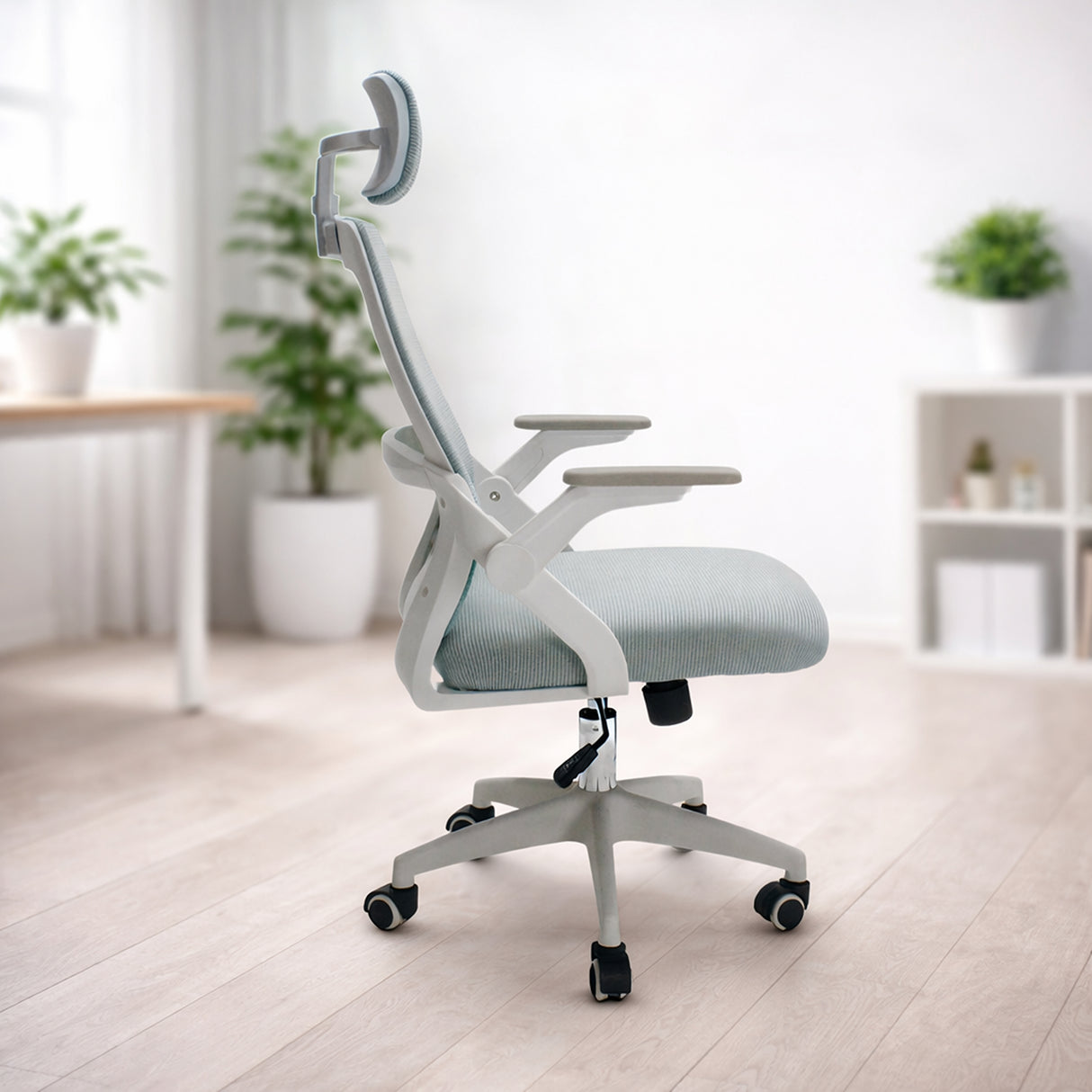 Silla Gerencial Azul Aguamarina 72x119cm con Apoya Brazos con Soporte Lumbar y con Apoya Cabezas - SILLAS DE OFICINA | Bylmo