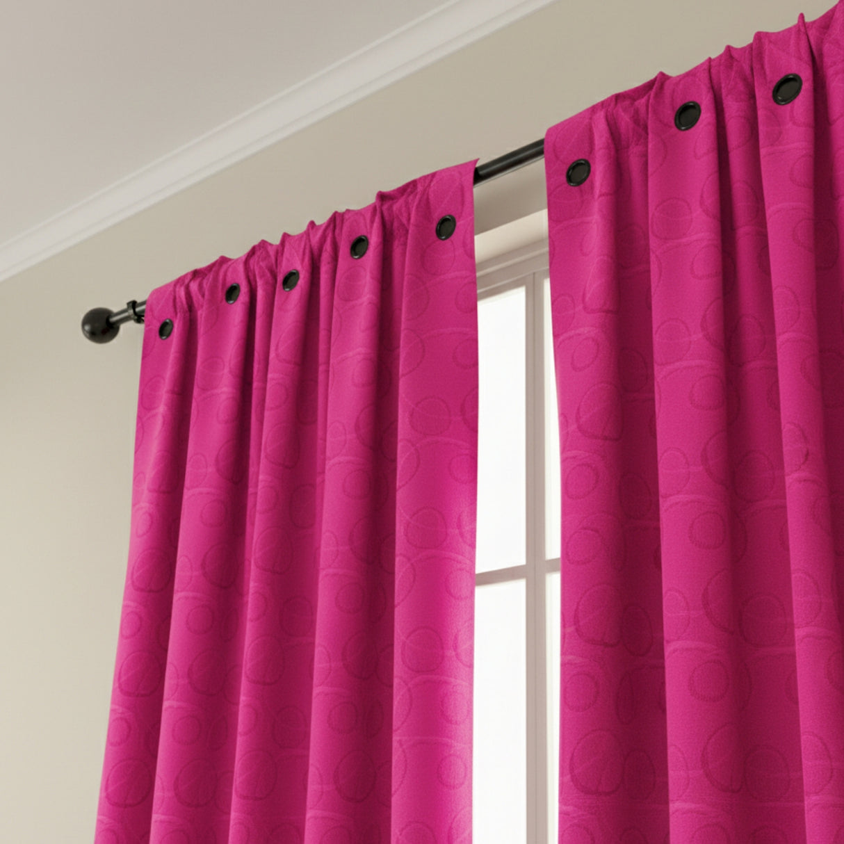 Cortina Jacquard Tradicional Fucsia 270x215cm Doble Faz de Simbolos Geometricos