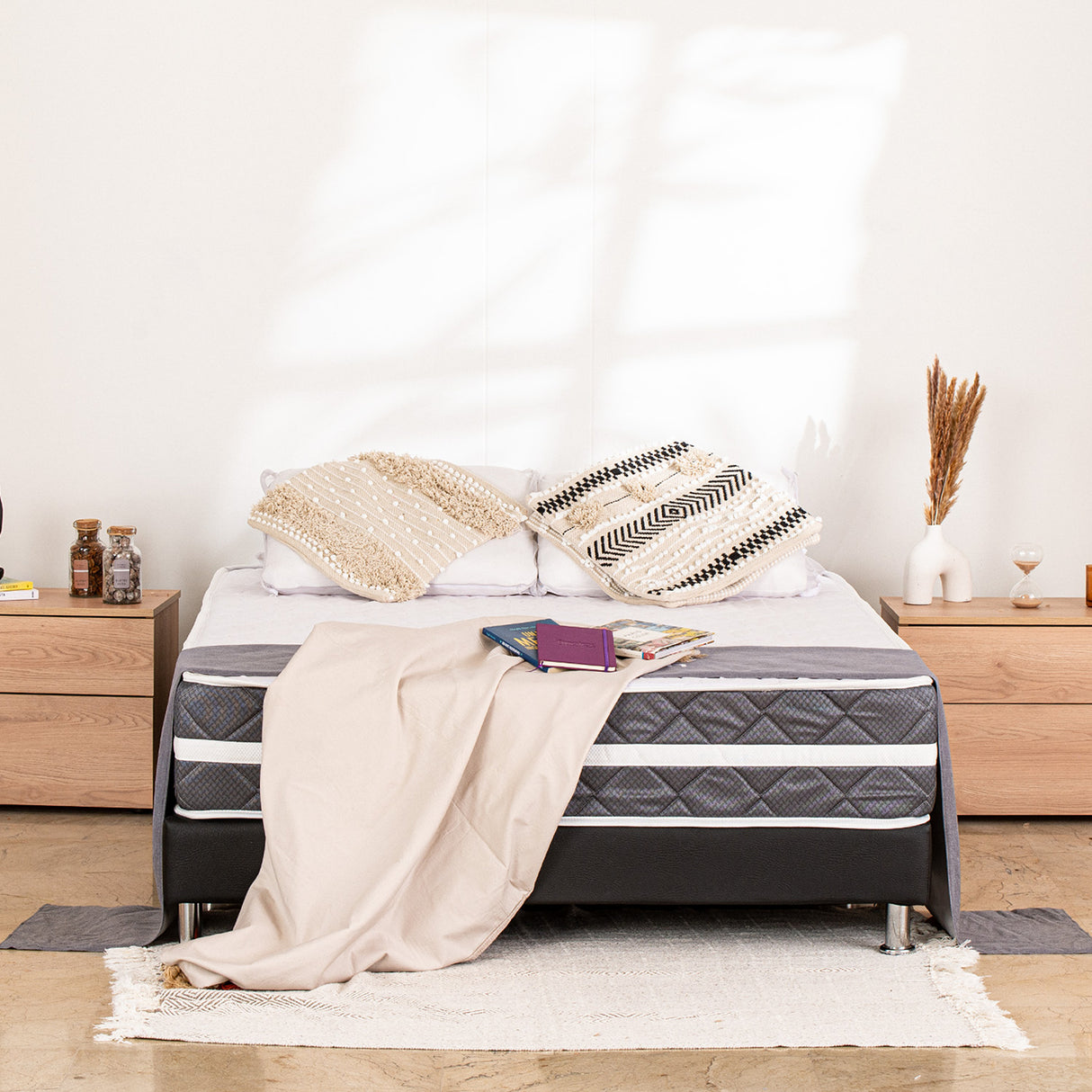 Colchón Juglar Gris y Blanco Doble 140 X 190 Cm Ortopedico Firmeza Firme Adaptable Doble Faz y Fuelle de 18cm