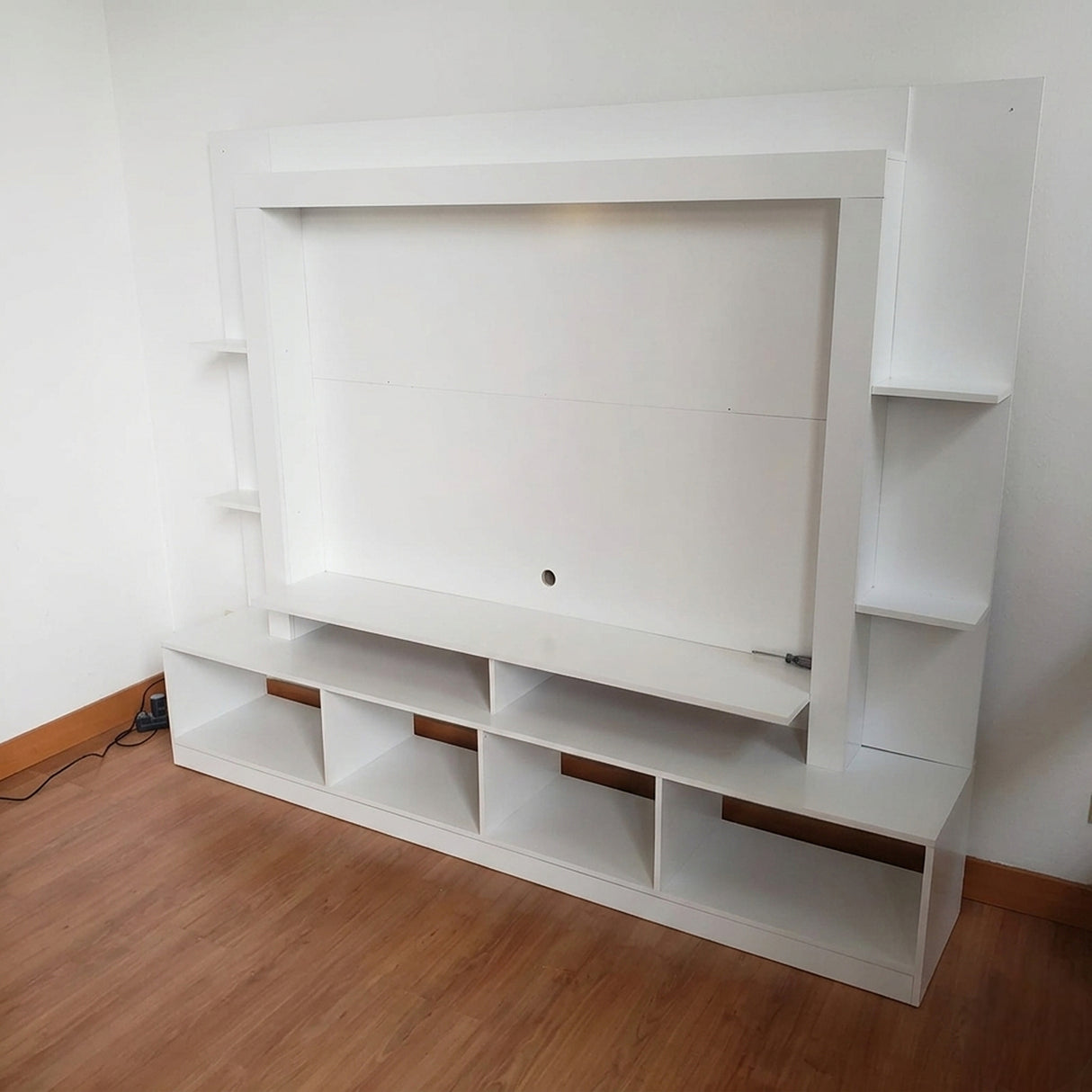 Centro de Entretenimiento Blanco 213x171cm para TV Hasta 65" Pulgadas con Trece Compartimientos con Ranura para Cables