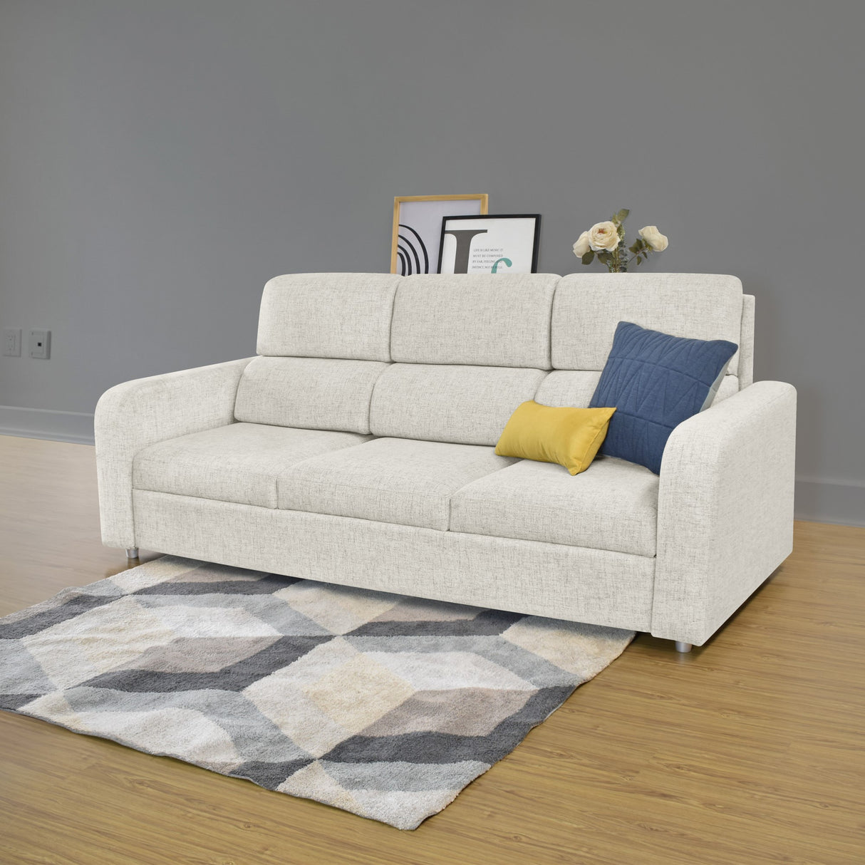 Sofá Bethel Taupe Dicosta y Madera Cromo 207x95cm de Tres Puestos con Apoya Brazos