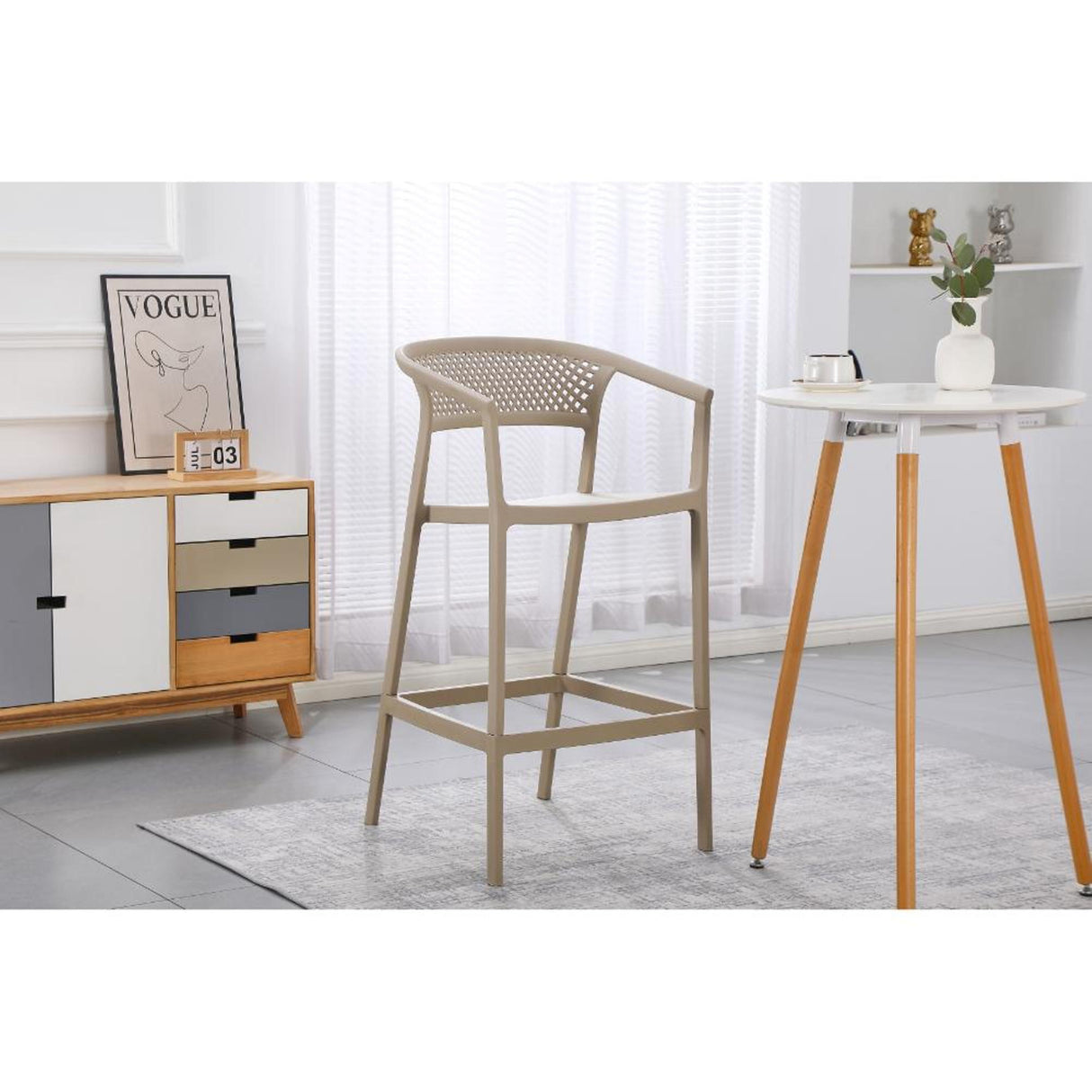 Silla Bar para Exteriores Salvador Taupe 57x105cm con Espaldar y con Apoya Brazos