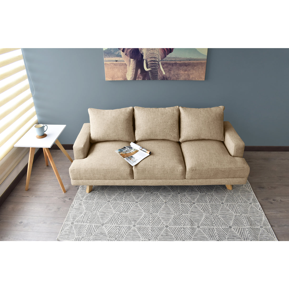 Sofá Lisboa Beige Dicosta y Matiz Natural 192x85cm de Tres Puestos con Apoya Brazos