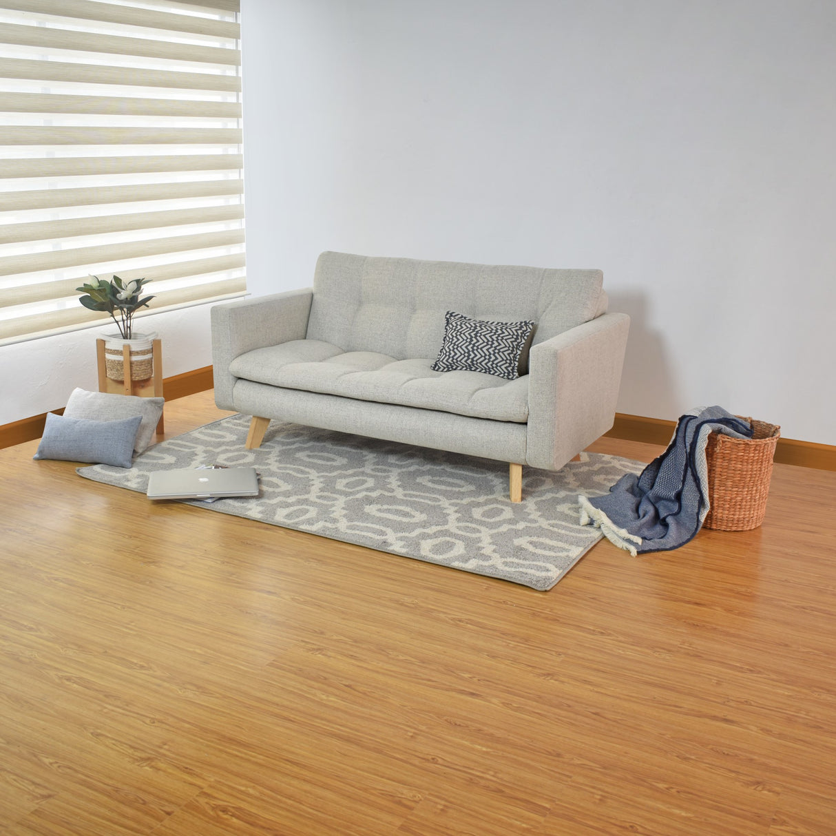 Sofá Manila Taupe Dicosta y Matiz Natural 153x80cm de Dos Puestos sin Apoya Brazos