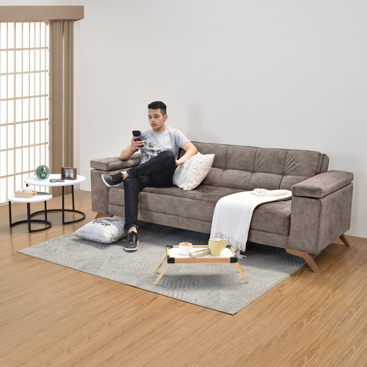 Sofá Cama Moretto Taupe Sky y Matiz Caoba 230x82cm de Tres Puestos Reclinable sin Apoya Brazos