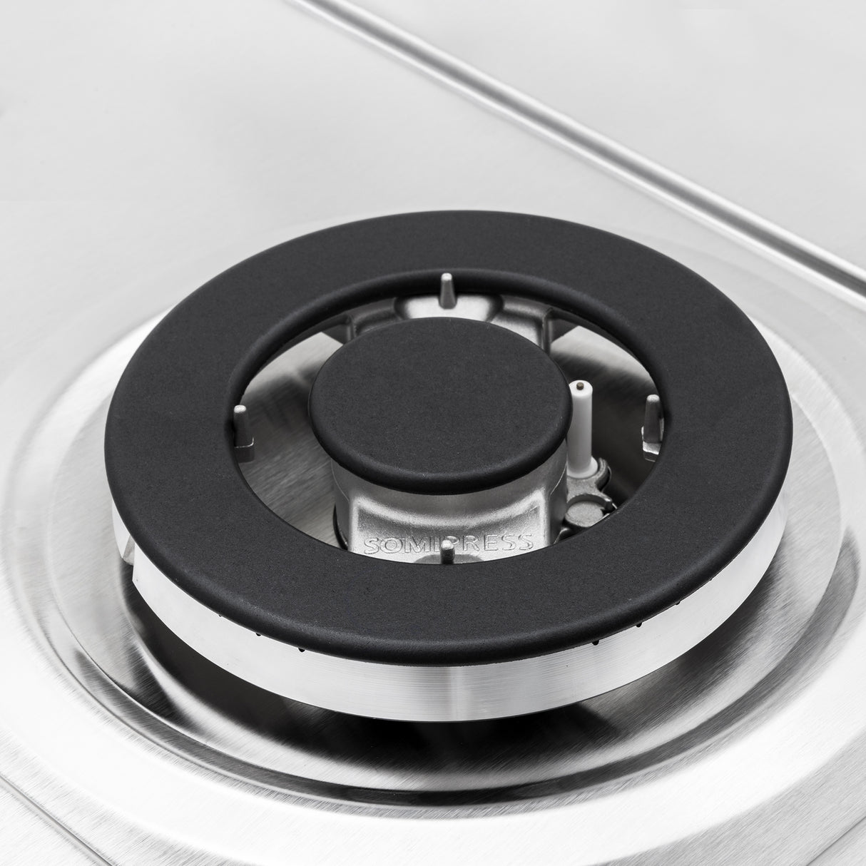 Estufa de Empotrar Haceb Triple Corona Inox 66x54cm 110 Voltios para Gas Natural con Cuatro Quemadores