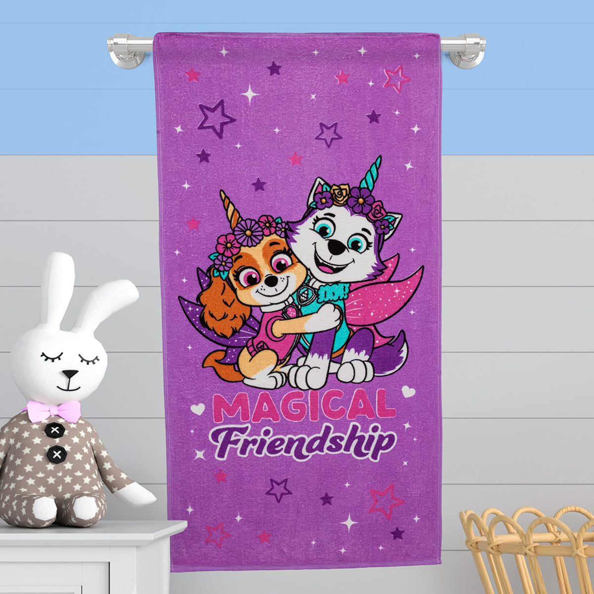 Toalla infantil Paw Patrol morada en coral fleece 60x120 cm