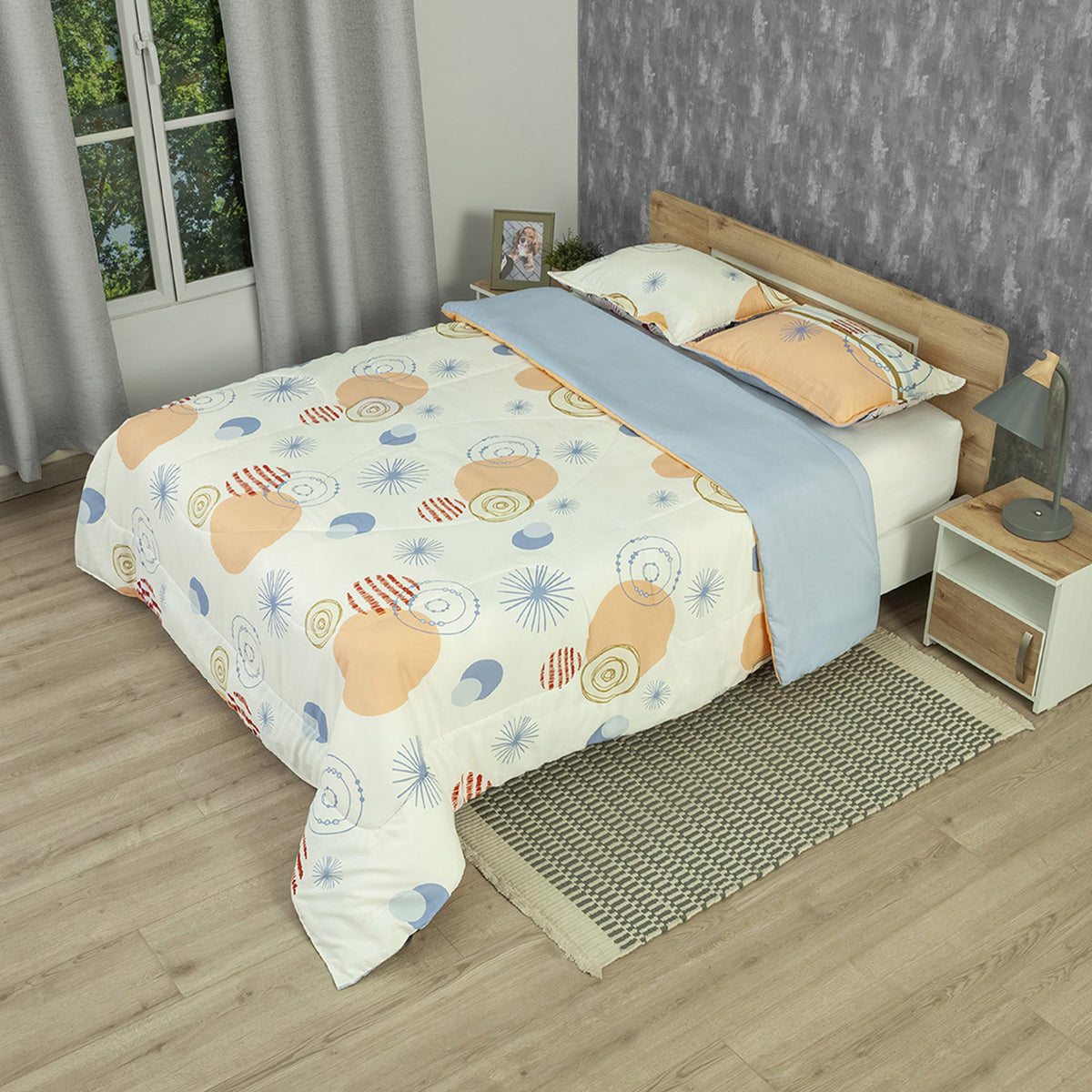 Cubrelecho Amoré Soft para cama doble azul y blanco semiacolchado doble faz 140x190 cm