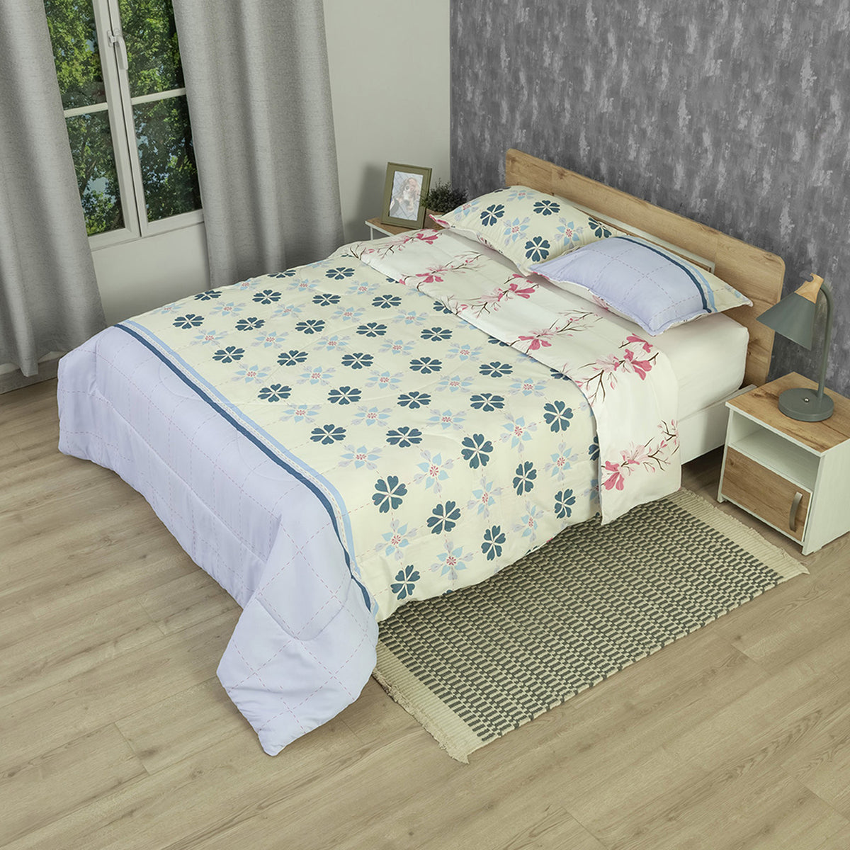 Cubrelecho para cama doble Pure Garden azul y blanco semiacolchado 140x190 cm
