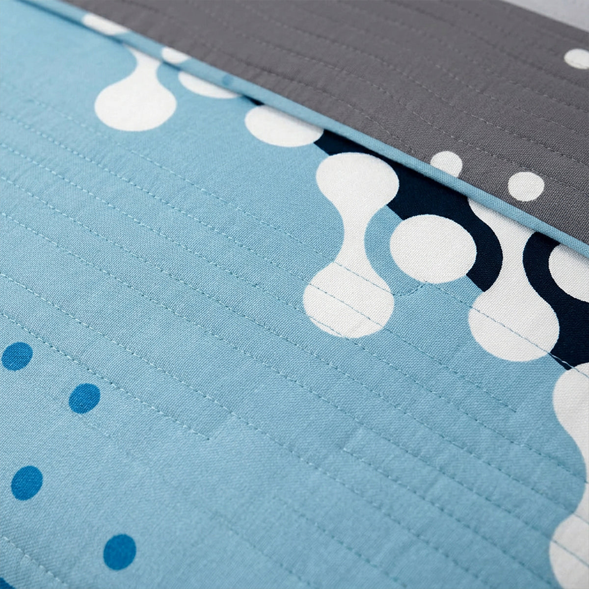 Cubrelecho Espuma Marina para cama doble azul estampado doble faz en microfibra 140x190 cm