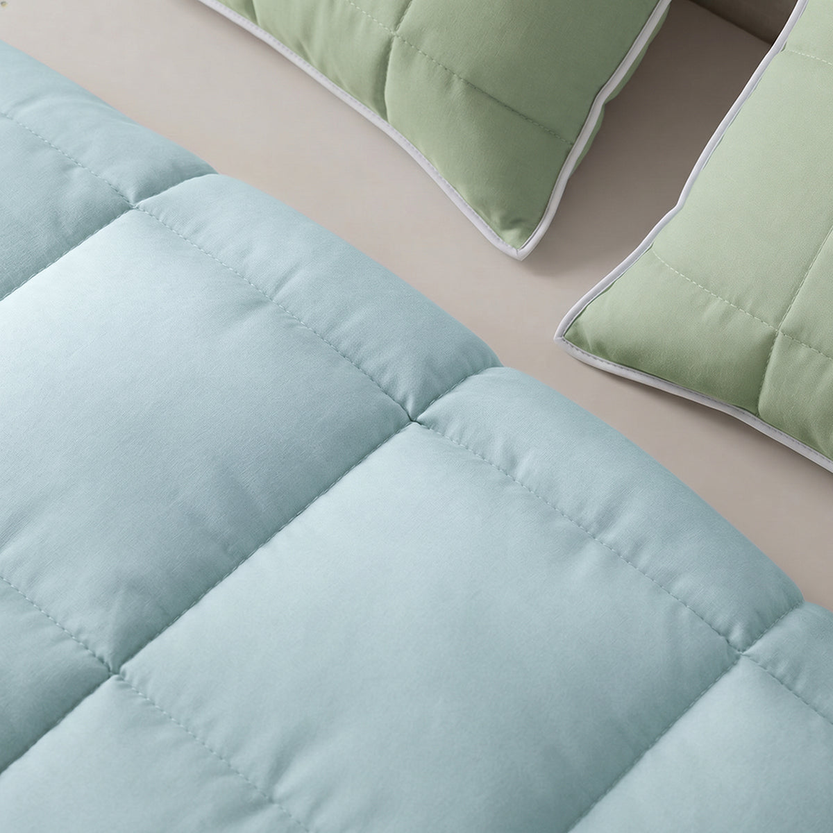 Cubrelecho king azul claro y verde doble faz en microfibra 200x200 cm