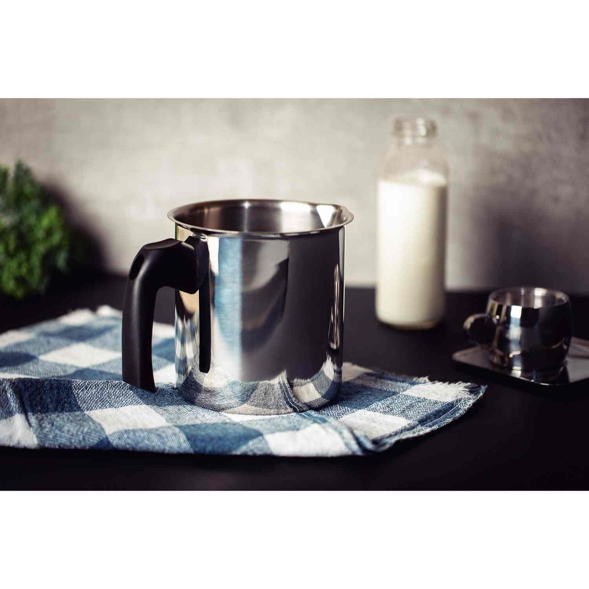 Hervidor Allegra Acero Inoxidable 13 cm 1,4 Litros con Mango de Baquelita Gris - Ollas y Sartenes | Bylmo