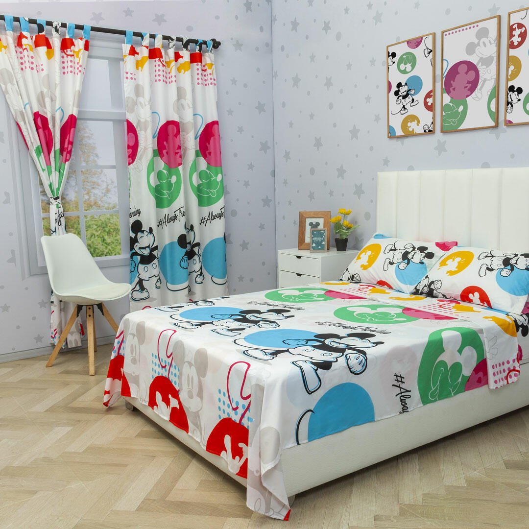 Combo Juego de Sabanas y Cortina Infantil Microfibra Semidoble 120 cm Blanco de Mickey de Colores - Ropa de Cama | Bylmo