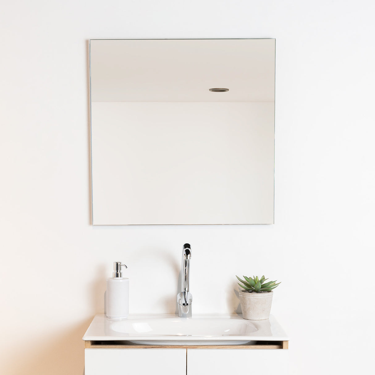 Espejo de Baño Roma Plateado 60x60cm Rectangular - Espejos de Baño | Bylmo