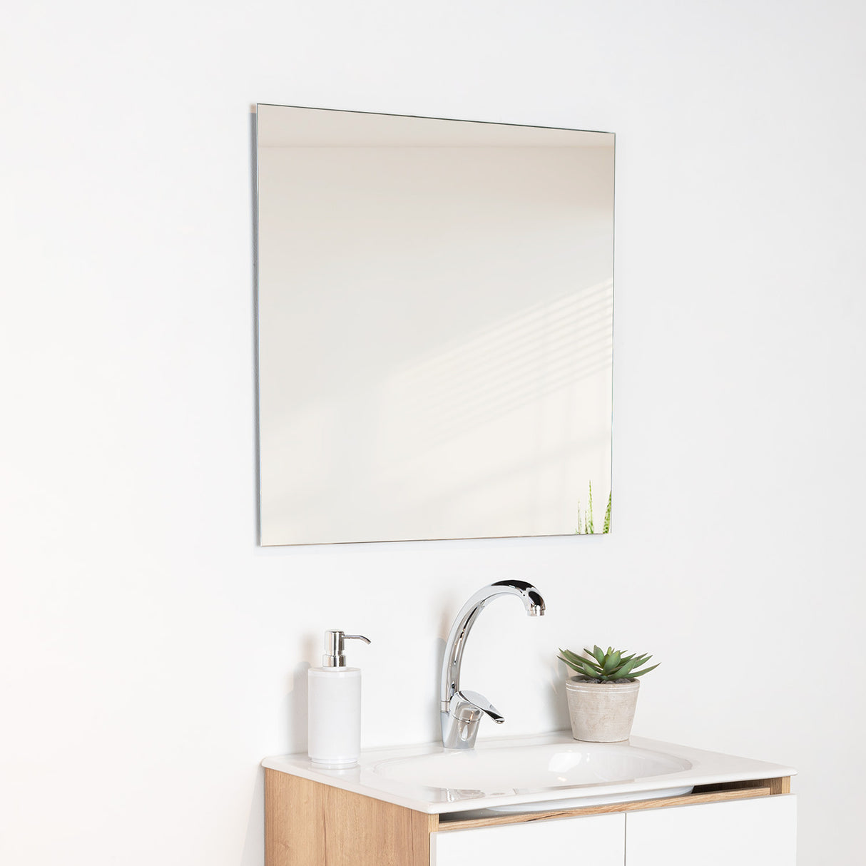 Espejo de Baño Roma Plateado 60x60cm Rectangular - Espejos de Baño | Bylmo