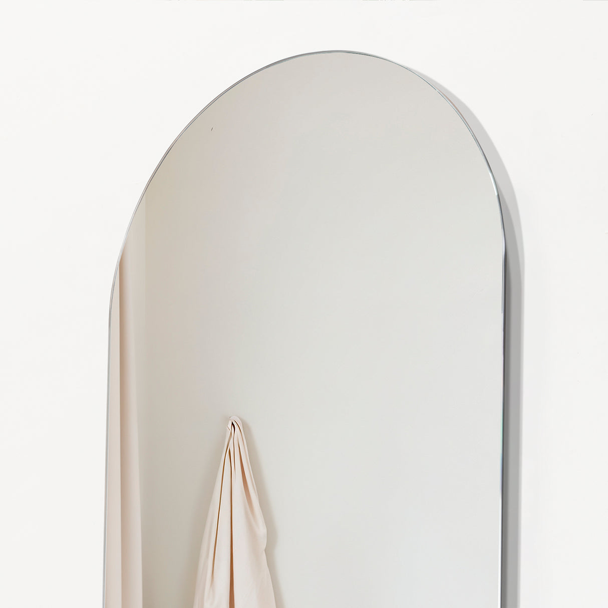 Espejo de Baño Lucerna Plateado 40x120cm Ovalado con Biselado - Espejos Decorativos | Bylmo