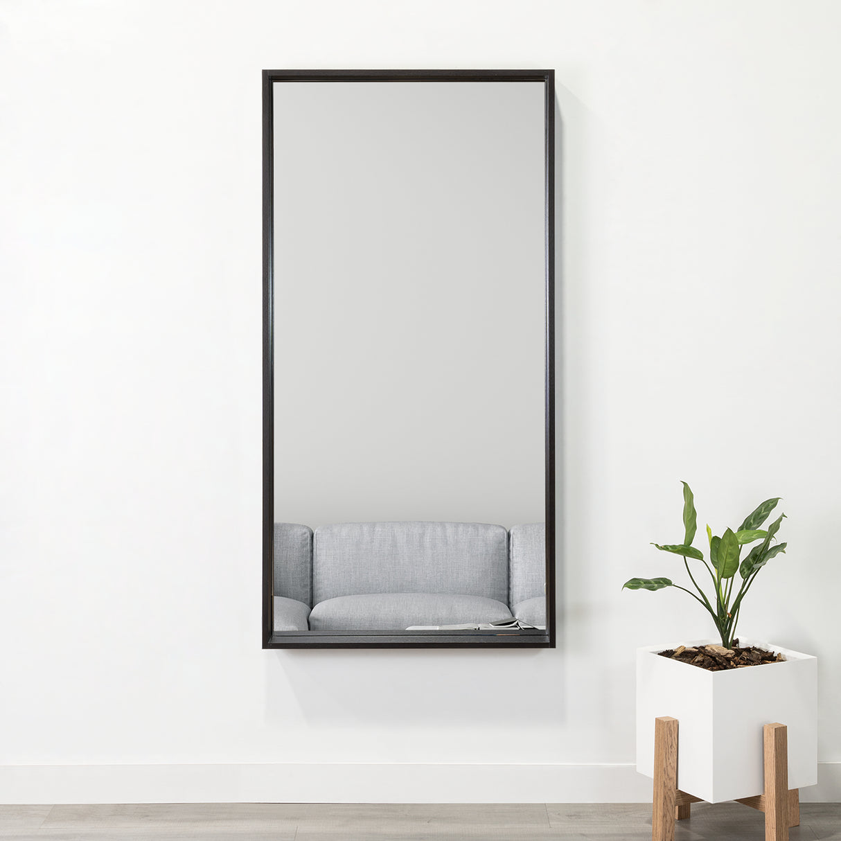 Espejo de Pared Trento Plateado 60x120cm Rectangular con Marco En Madera - Espejos Decorativos | Bylmo