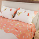 Combo Juego de Sabanas y Cortina Lecanio Blanco y Coral de Mariposas Para Cama Queen 160 X 180 Cm - Sabanas | Bylmo