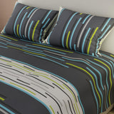 Combo Juego de Sabanas y Cortina Lecanio Gris Oscuro de Líneas Para Cama Doble 140 X 190 Cm - Sabanas | Bylmo